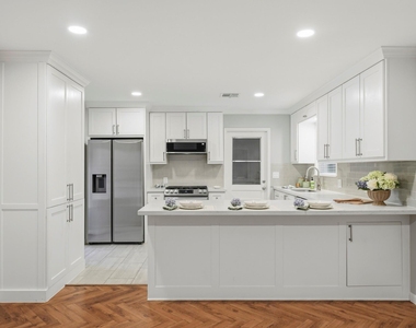4614 Hummingbird Street - Photo Thumbnail 20