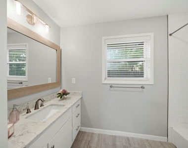 4614 Hummingbird Street - Photo Thumbnail 42