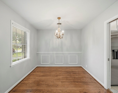 4614 Hummingbird Street - Photo Thumbnail 15