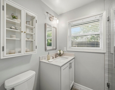 4614 Hummingbird Street - Photo Thumbnail 33