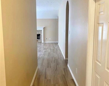 5618 Indigo Trail - Photo Thumbnail 6