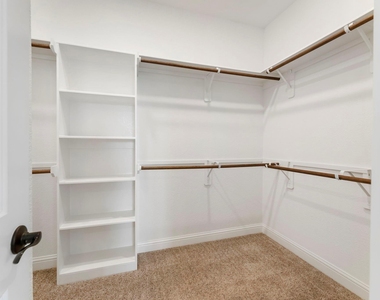 4309 Victoria Pine Drive - Photo Thumbnail 25