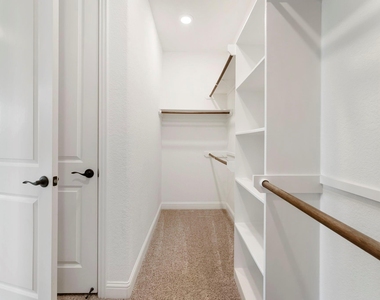 4309 Victoria Pine Drive - Photo Thumbnail 24