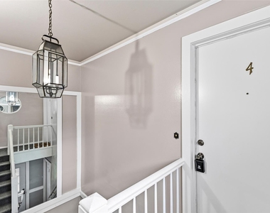 2501 Marilee Lane - Photo Thumbnail 2