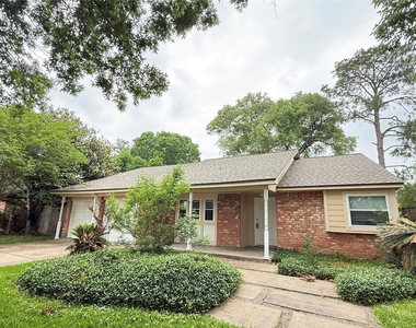 16439 Hickory Knoll Drive - Photo Thumbnail 1