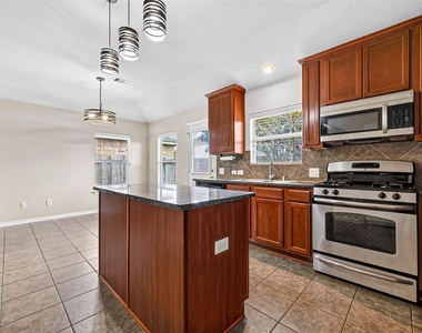 26810 Henson Falls Drive - Photo Thumbnail 14
