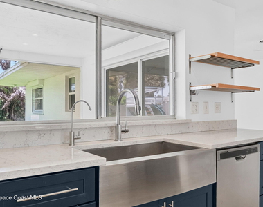 311 12th Terrace - Photo Thumbnail 12