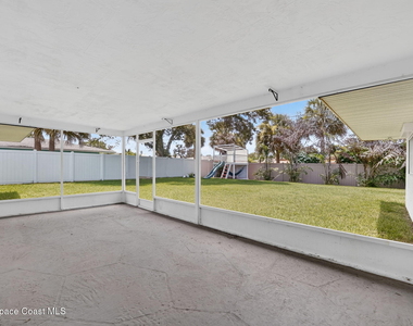 311 12th Terrace - Photo Thumbnail 34
