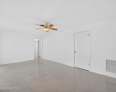 311 12th Terrace - Photo Thumbnail 17