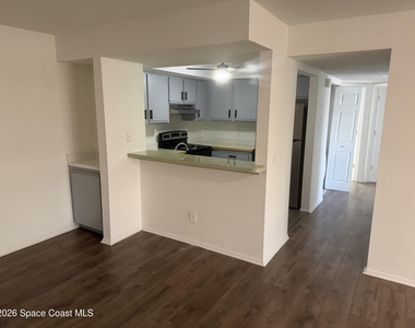 975 Ne Sonesta Avenue Ne - Photo Thumbnail 10