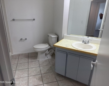 975 Ne Sonesta Avenue Ne - Photo Thumbnail 11