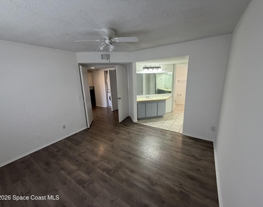 975 Ne Sonesta Avenue Ne - Photo Thumbnail 6