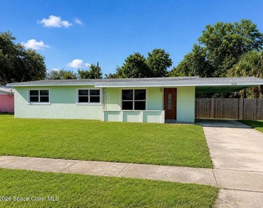 2028 Rollins Drive Se - Photo Thumbnail 1