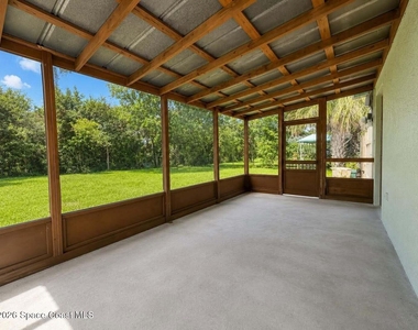 2028 Rollins Drive Se - Photo Thumbnail 9