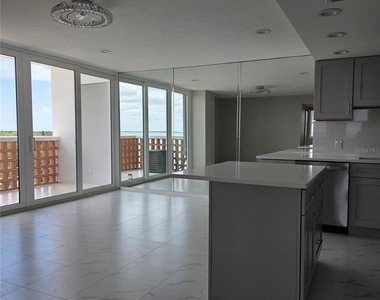 4015 Bayshore Boulevard - Photo Thumbnail 2