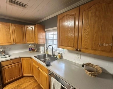 4315 W Watrous Avenue - Photo Thumbnail 3