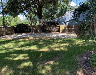 4315 W Watrous Avenue - Photo Thumbnail 15