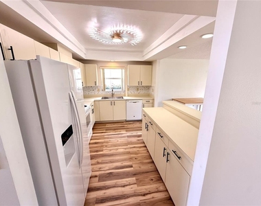 7830 Becket St - Photo Thumbnail 28