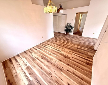 7830 Becket St - Photo Thumbnail 15
