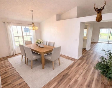 7830 Becket St - Photo Thumbnail 7