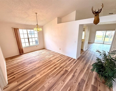 7830 Becket St - Photo Thumbnail 8