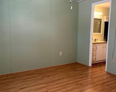 5716 Pawnee Street - Photo Thumbnail 7