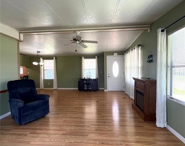 5716 Pawnee Street - Photo Thumbnail 18