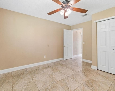 15109 Springview Street - Photo Thumbnail 18