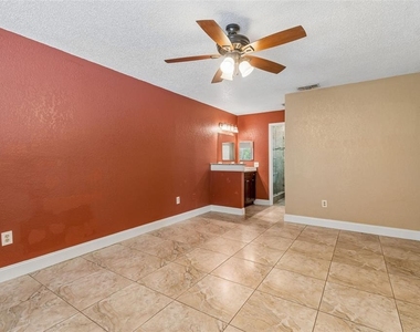 15109 Springview Street - Photo Thumbnail 13