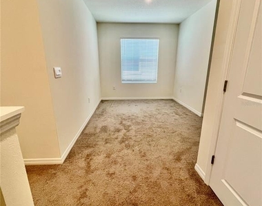32557 Turtle Grace Loop - Photo Thumbnail 9