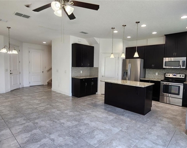 9817 Winnington Street - Photo Thumbnail 9
