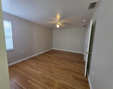 2419 Fan Palm Drive - Photo Thumbnail 13