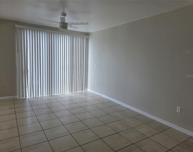 2419 Fan Palm Drive - Photo Thumbnail 7