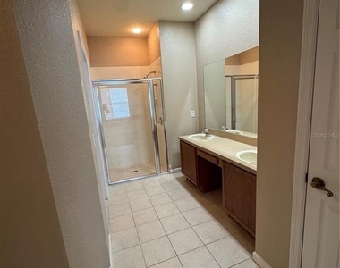 3331 Whitestone Circle - Photo Thumbnail 6