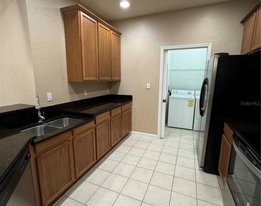 3331 Whitestone Circle - Photo Thumbnail 3