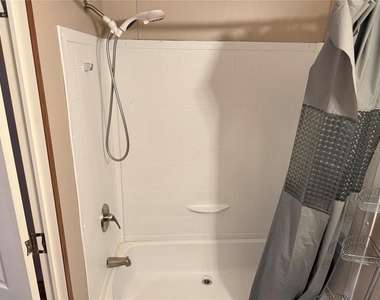 1414 Eva Avenue - Photo Thumbnail 5