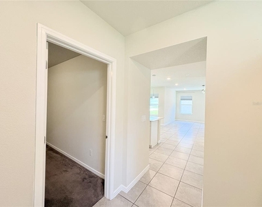 2012 Cross Prairie Parkway - Photo Thumbnail 16