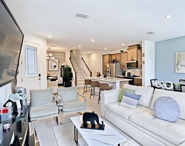 1120 Lakeshore Breeze Place - Photo Thumbnail 12