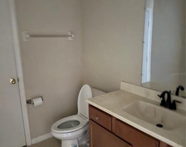 2020 San Jacinto Circle - Photo Thumbnail 8