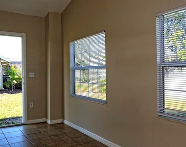 132 Azalea Drive - Photo Thumbnail 7