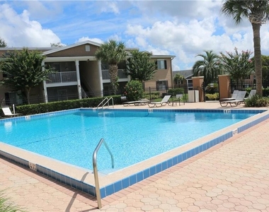 165 N Pearl Lake Causeway - Photo Thumbnail 1