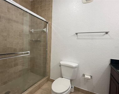 1370 Tuscan Terrace - Photo Thumbnail 15