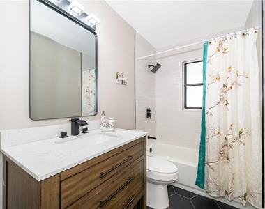 4522 Fetrow Drive - Photo Thumbnail 14