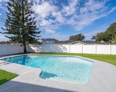 4522 Fetrow Drive - Photo Thumbnail 23