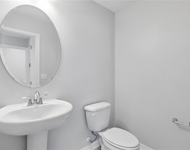 15811 Tollington Alley - Photo Thumbnail 9