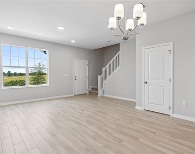 15811 Tollington Alley - Photo Thumbnail 3