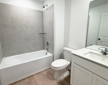 5178 Clay Whaley Road - Photo Thumbnail 12