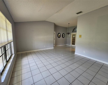 1828 Kumquat Drive - Photo Thumbnail 5