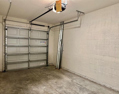 1841 Pleasant Maple Court - Photo Thumbnail 23