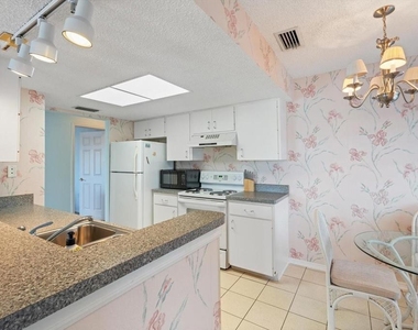 312 108th Street W - Photo Thumbnail 13